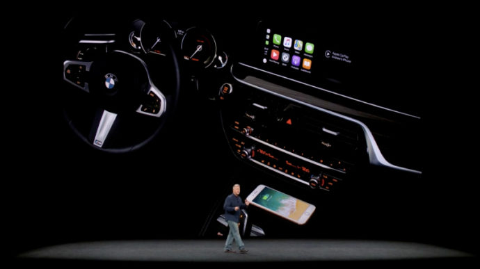 車内ワイヤレス充電