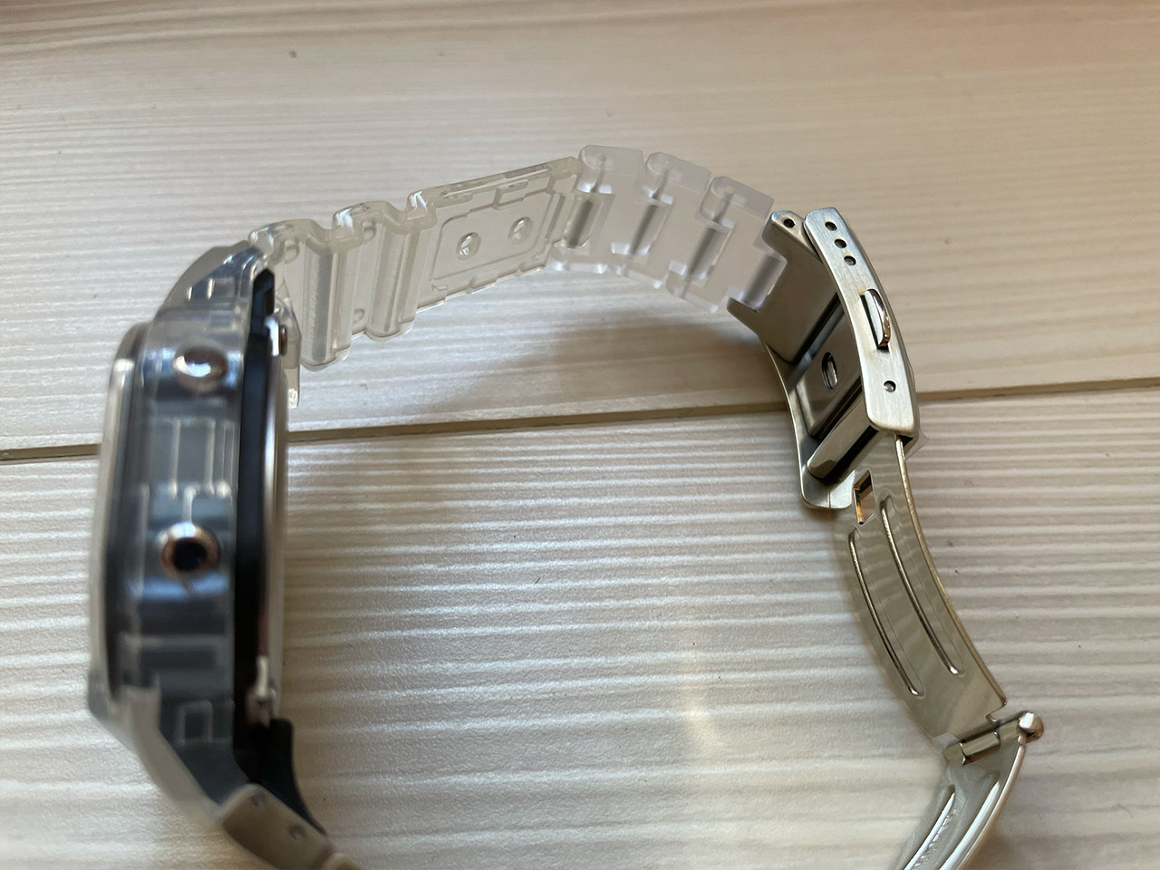 DWE-5640RX-7JRのラバーバンド部分