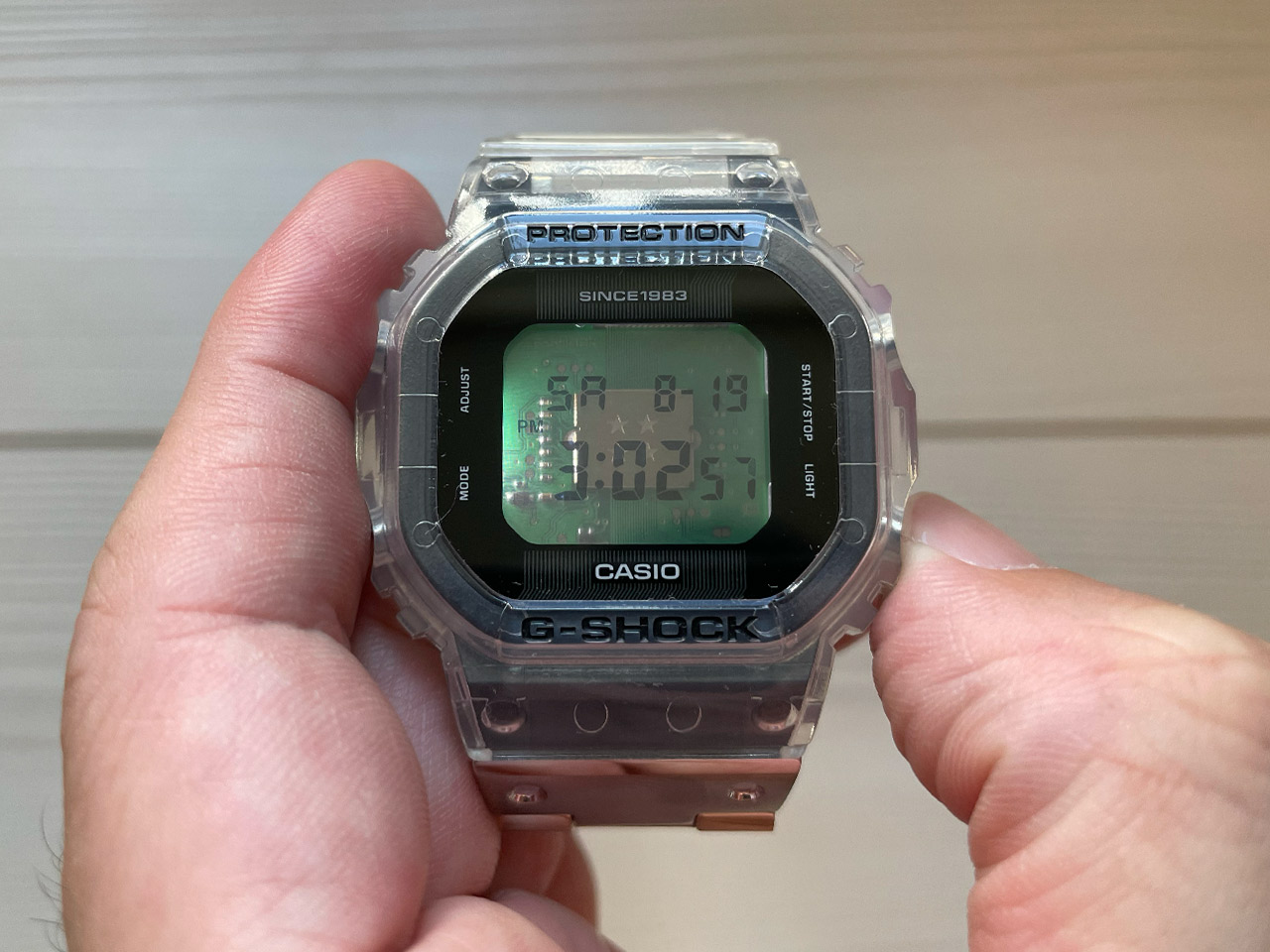 DWE-5640RX-7JR G-SHOCK40周年限定クリアリミックスシリーズ