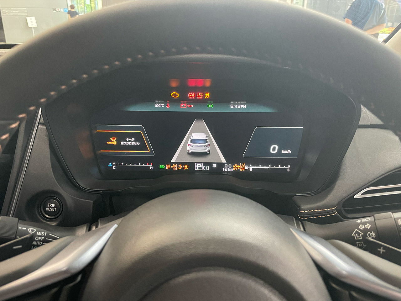 レイバック 運転席ディスプレイ